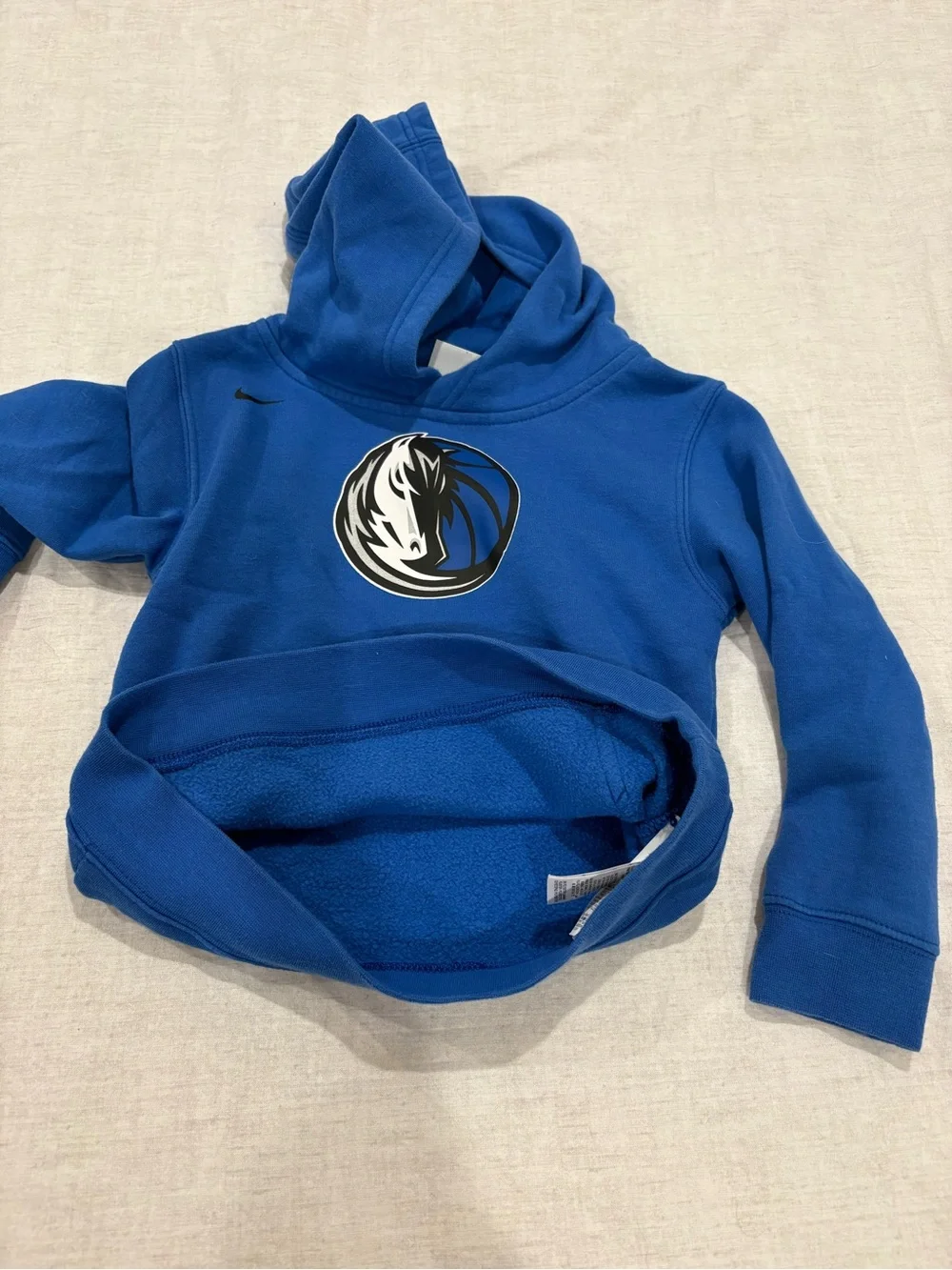 Nike Dallas Mavericks Youth Fleece Hoodie Sweatshirt EUC Size 4T